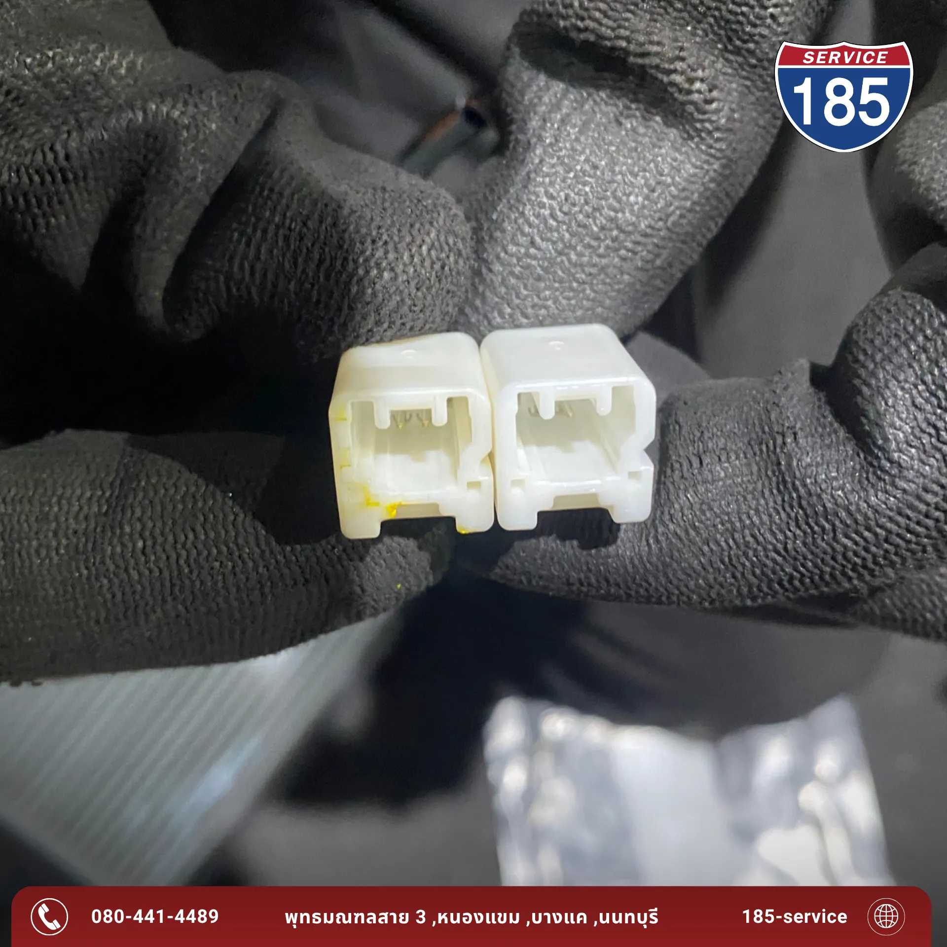 Toyota Alphard แอร์ไม่เย็น ค่อยๆ เย็นน้อยลง ตู้แอร์รั่วซึมหน้า-หลัง เปลี่ยนคอยล์เย็นแท้ DENSO ภาพที่ 5